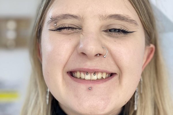 Face piercing