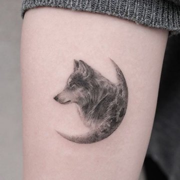 Wolf tattoo