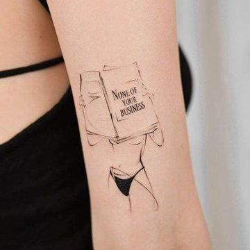 Fine Line tattoo