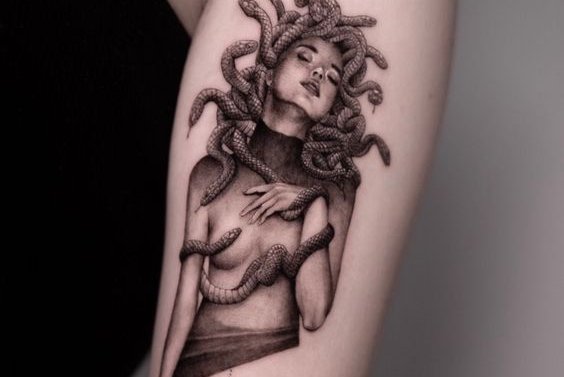 Ladies shoulder tattoo designs