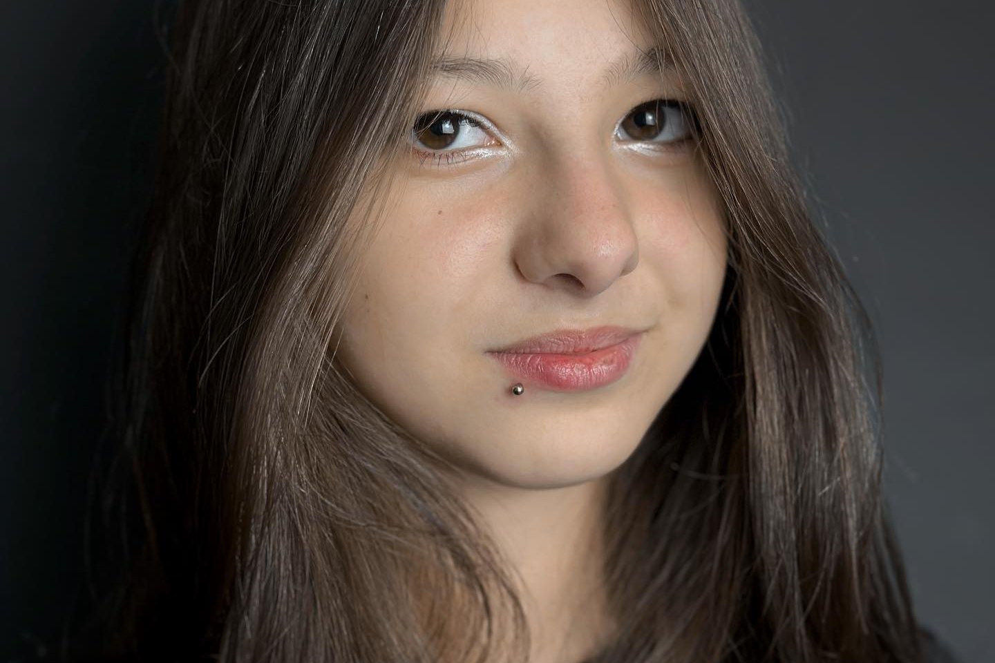 Lower lip piercing