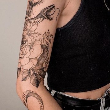 Ladies shoulder tattoo designs