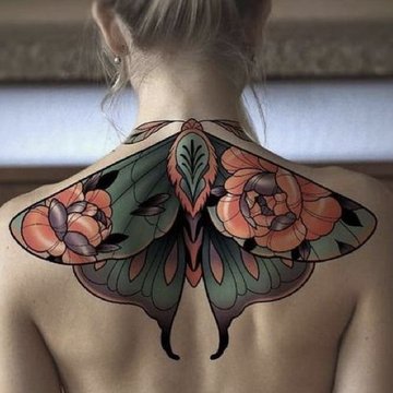 Color and monochrome tattoo