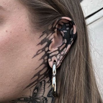 behind the ear tattoo