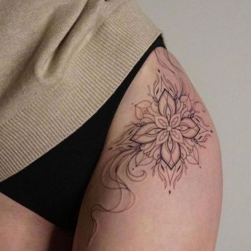 thigh tattoo for women