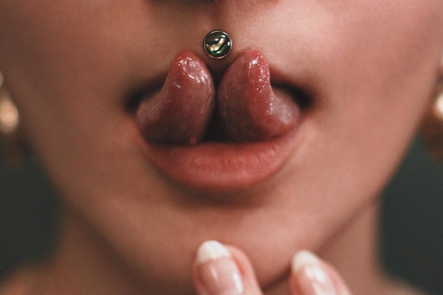 Tongue splitting