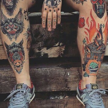Color and monochrome tattoo