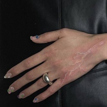 White tattoos