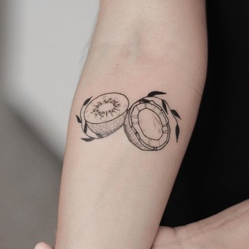 Kiwi tattoo