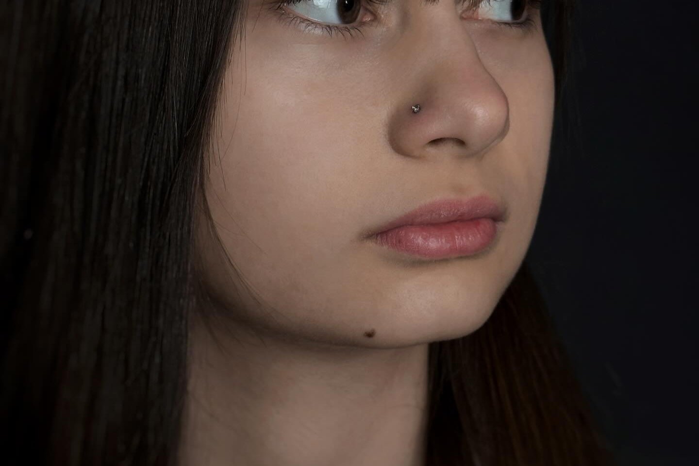 nose piercing pros and cons