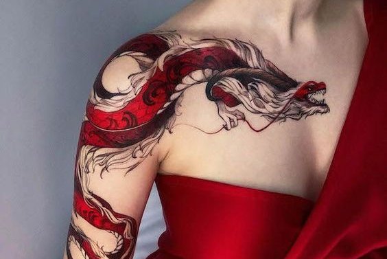 Color and monochrome tattoo