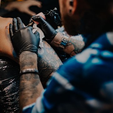 Tattoo studio selection