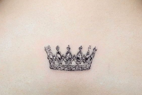 crown tattoo design