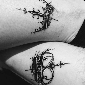 crown tattoo design