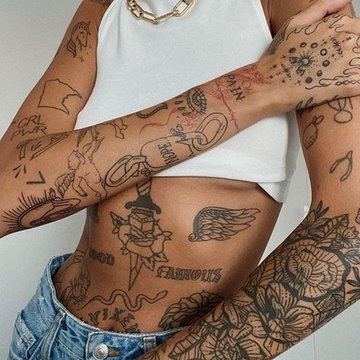 Color and monochrome tattoo