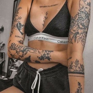 Color and monochrome tattoo