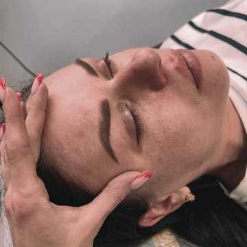 eyebrow feathering healing process