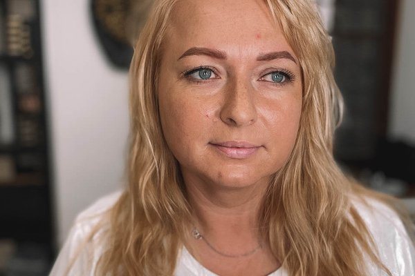 eyebrow feathering healing process