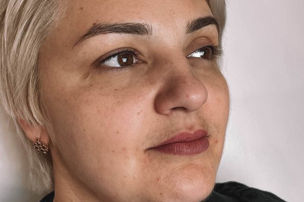permanent lips tattoo benefits