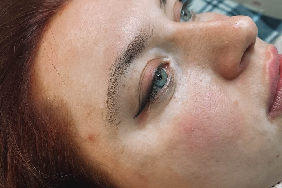 Eyeliner permanent makeup