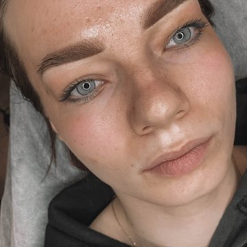 eyebrow feathering healing process