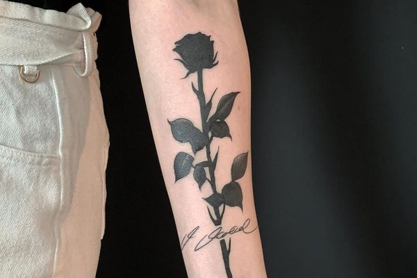 rose tattoo design