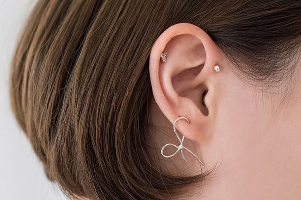 Pretty helix piercing